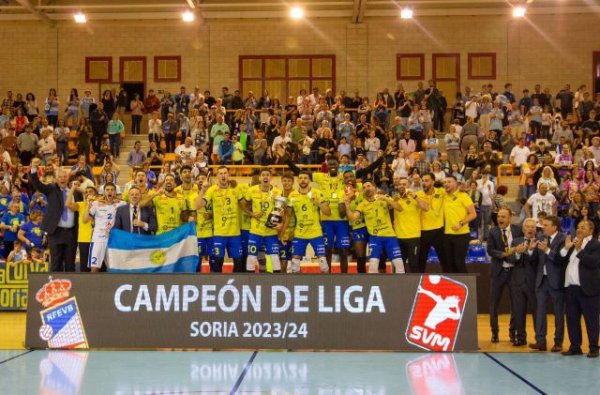Voleibol: El CV Guaguas suma en Soria una nueva Superliga
