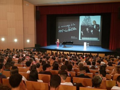 La consejer&iacute;a de Educaci&oacute;n y Juventud celebra el D&iacute;a de la M&uacute;sica con una conferencia-concierto en el Teatro Auditorio de Ag&uuml;imes