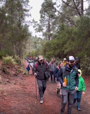 Fred. Olsen Express y Fénix Canarias realizan una jornada de educación medioambiental para los empleados de la naviera