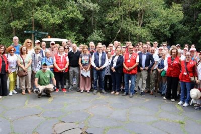 M&aacute;s de un centenar de personas acuden al 150 aniversario de Cruz Roja Canarias en el Jard&iacute;n Bot&aacute;nico 'Viera y Clavijo'