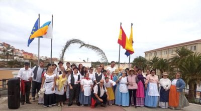 Emoci&oacute;n, tradiciones y convivencia en el Centro Ocupacional Comarcal Santa Mar&iacute;a de Gu&iacute;a en la celebraci&oacute;n del D&iacute;a de Canarias