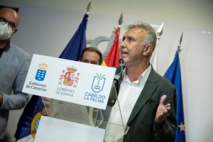 El Gobierno de Canarias ha tramitado ya 300 expedientes sociales de familias afectadas por el volcán de La Palma