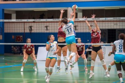 Voleibol Femenino: (2-3) Partidazo entre el Club Voleibol Gu&iacute;a - CV Madrid Chamber&iacute;