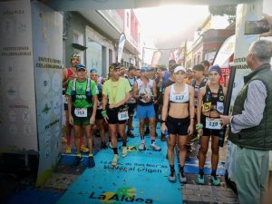 Omar Ezacriti y Antonia Raquel Rivero conquistan la prueba Ultra de la VII edición de la carrera Entremontañas Paralelo 28 La Aldea