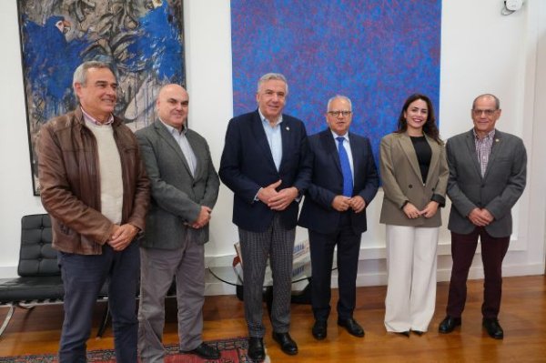 La Gomera: El Cabildo, Universidad de Las Palmas de Gran Canaria y la Asociaci&oacute;n Cultural Silbo Gomero firman un convenio para la salvaguardia de este lenguaje articulado