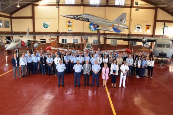 La Base Aérea de Gando acogió las I Jornadas de Corrosión en sistemas de armas e infraestructuras