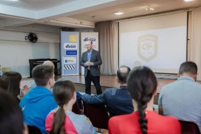 Las jornadas Capitanes en + promueven l&iacute;deres en valores dentro del deporte base canario