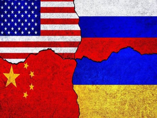 Enviado de China ante la UE confirmó que el conflicto ucraniano sirve para contener a su país