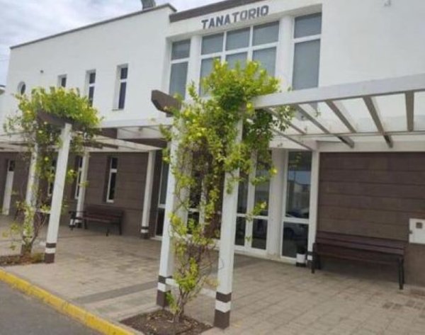 Agaete instala un nuevo sistema de aire acondicionado en el tanatorio municipal
