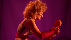 ‘Salve Regina’, una reflexión sobre la posibilidad (o no) de ser madre