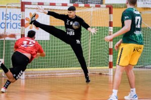 Balonmano: El Km13 Gáldar cae en Cangas (35-22)
