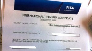 Los clubes no podr&aacute;n retener jugadores extranjeros sin inscribir en LaLiga