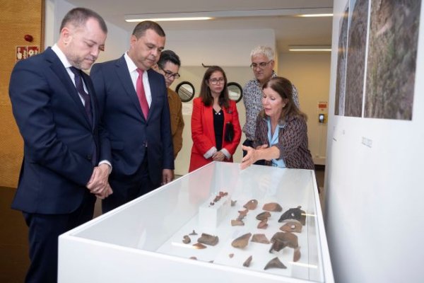 El Cabildo expone los nuevos hallazgos arqueológicos realizados en el yacimiento del Cenobio de Valerón