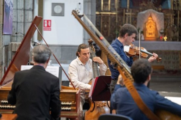 El magistral violinista barroco Andoni Mercero actúa mañana domingo,17 de marzo, en San Sebastián de La Gomera