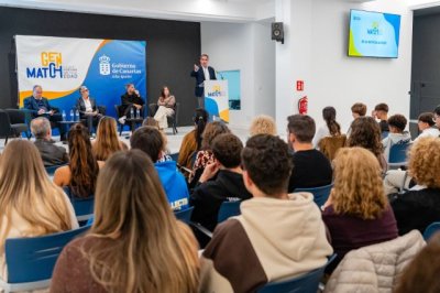 &lsquo;De la noticia al post&rsquo;, un encuentro que promueve el di&aacute;logo intergeneracional entre periodistas