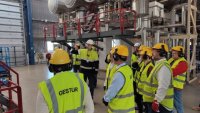 Transici&oacute;n Ecol&oacute;gica visita la central de geotermia de Svartsengi, en Islandia