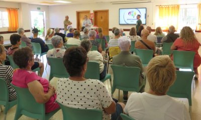 Gu&iacute;a: Medio centenar de personas asisten a la presentaci&oacute;n del proyecto de las Neurolimpiadas Canarias