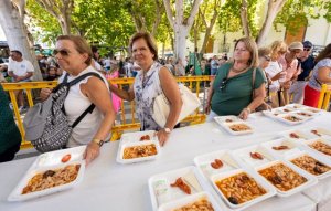 Valleseco celebra su Día Grande con sabor asturiano y solidaridad