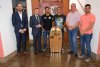 Teodoro Sosa recibe al rider Gabriel Molina tras su participaci&oacute;n en una prueba mundial en Chile