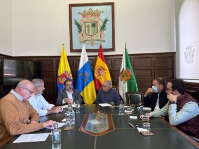 Garc&iacute;a Brink aborda en Santa Br&iacute;gida los proyectos y necesidades medioambientales del municipio