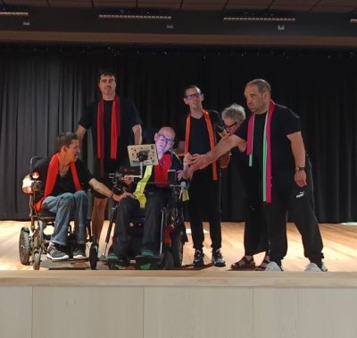 El Cabildo promociona el teatro inclusivo con la participación de varios actores con discapacidad en San Juan de Dios