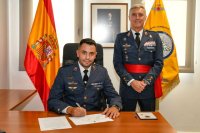 El Comandante Velázquez Salazar toma posesión como Jefe del Centro Coordinador de Salvamento Aeronáutico de Canarias