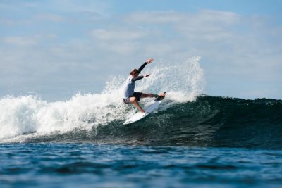 Tenerife: La élite del surf nacional protagoniza un comienzo inmejorable en el Spring Surfest Las Américas Pro 2025