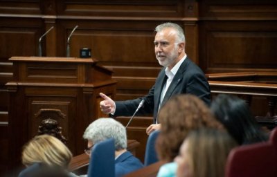 Torres niega un agravio a Canarias en la bonificaci&oacute;n al transporte terrestre