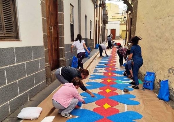 Guía: Más de un centenar de vecinos participarán este domingo en la elaboración de las alfombras del Corpus Christi