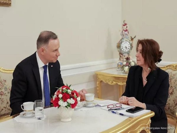 Leyendo entre líneas la entrevista del presidente polaco con Le Figaro