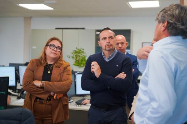 Adasat Goya conoce de primera mano la elaboraci&oacute;n de pr&oacute;tesis 3D para tratar tumores y deformidades en el t&oacute;rax