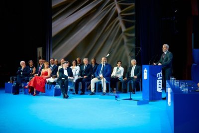 Clavijo llama a “toda Canarias” a unirse en defensa de su derecho a “construir el país que puede y quiere ser”