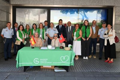 El Mando Aéreo de Canarias se suma a la cuestación anual de la AECC