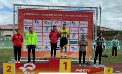 Villa de Moya: Felicitación para Tanausú Castellano por ganar el Campeonato de España de duatlón Media distancia y GGEE