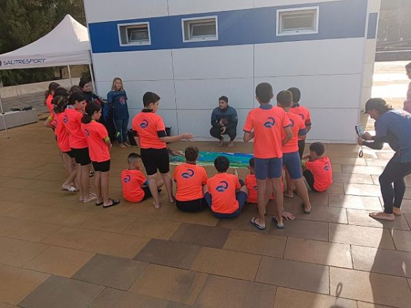El X FotoSub ya se disfruta en Sardina de Gáldar con las primeras actividades escolares