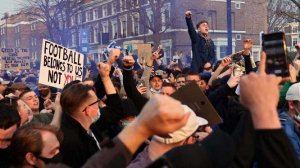 Los aficionados europeos pedirán a la UE que legisle para impedir la Superliga