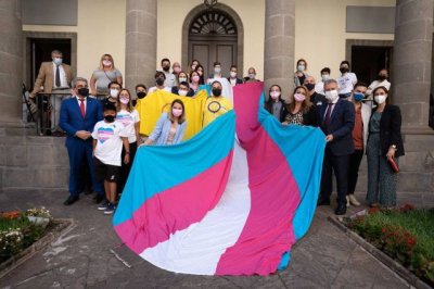 Canarias avanza en el desarrollo de la Ley de Igualdad Social y no discriminaci&oacute;n por identidad de g&eacute;nero