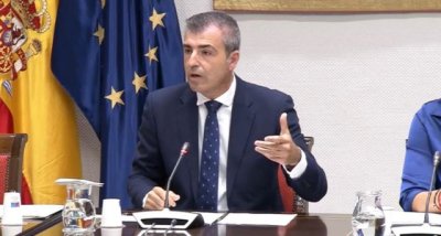 Manuel Dom&iacute;nguez se&ntilde;ala a la econom&iacute;a azul como la mejor oportunidad para el desarrollo sostenible de Canarias