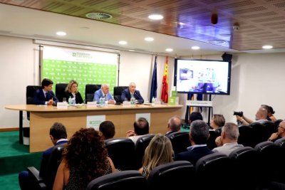 La cirug&iacute;a rob&oacute;tica m&aacute;s avanzada llega a Canarias de la mano de Hospitales Universitarios San Roque