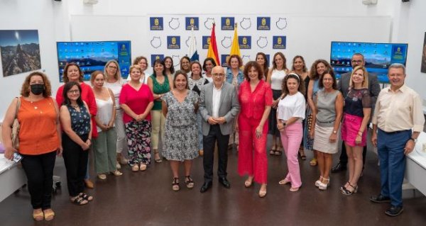 Igualdad se coordina con los Ayuntamientos de la isla para elaborar un diagnóstico sobre las mujeres migrantes