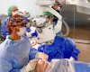 El servicio de Oftalmolog&iacute;a del Hospital Doctor Negr&iacute;n realiza por vez primera un trasplante corneal lamelar