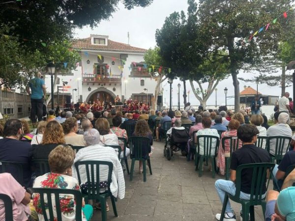 Villa de Firgas: Éxito del concierto de la Banda Juvenil de Música de Firgas