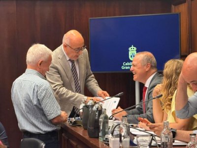 El Cabildo destina 1,4 millones a reparar la fachada de la Biblioteca Insular y el muro caído en la Caldera de Bandama