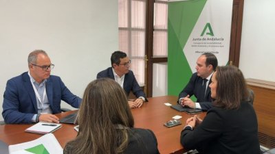 Canarias y Andaluc&iacute;a abordan la gesti&oacute;n de las competencias de Costas transferidas por el Estado