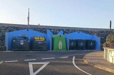 G&aacute;ldar: El Ayuntamiento renueva dos refugios de contenedores en el barrio de La Punta