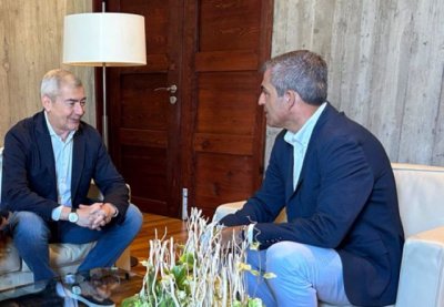 Manuel Dom&iacute;nguez aborda con el sector comercial los objetivos para los pr&oacute;ximos cuatro a&ntilde;os