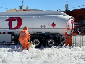 La Consejería de Presidencia forma a bomberos del Consorcio de Tenerife en la intervención de mercancías peligrosas