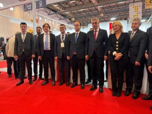 Esther Monzón participa junto al ministro de Sanidad de Turquía en la inauguración de la Feria expoMED Eurasia