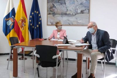 Econom&iacute;a abona 1,2 millones a 80 empresas y personas aut&oacute;nomas afectadas por el volc&aacute;n de La Palma