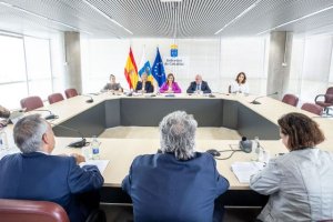 La Consejer&iacute;a de Presidencia y los letrados estudiar&aacute;n c&oacute;mo mejorar la atenci&oacute;n en los registros civiles